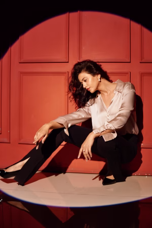 Shruti  Sharma - Gallery Image 2