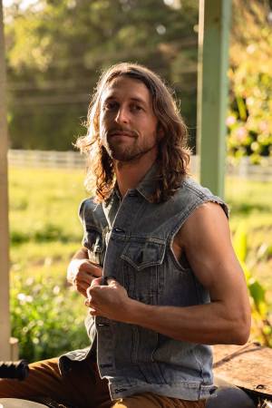 Luke Davis - Project Casting Gallery Image 11 Luke Davis - Gallery Image 11