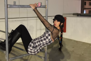 Cassandra DeHoog - Gallery Image 8