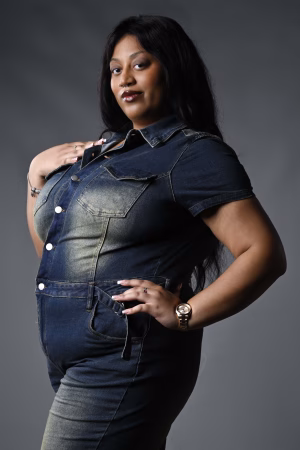 Gianna Morrison - Project Casting Gallery Image 5 Gianna Morrison - Gallery Image 5