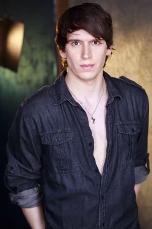 Evan Halikias - Gallery Image 4