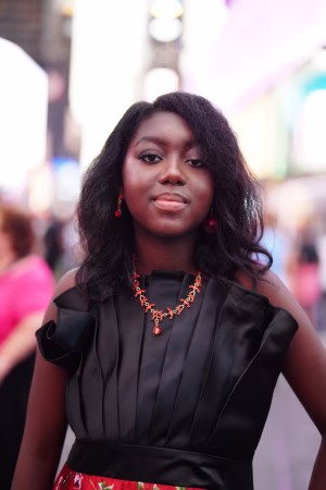 Gianna Brenord - Gallery Image 6