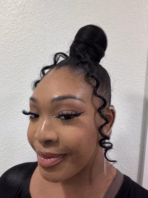 Dajanaee Weems - Project Casting Gallery Image 10 Dajanaee Weems - Gallery Image 10