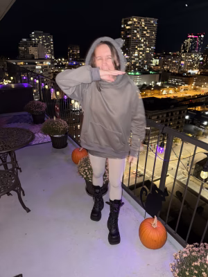 McKenzie Hengesh - Gallery Image 5