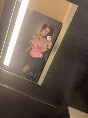 Betty BAT - Gallery Image 7