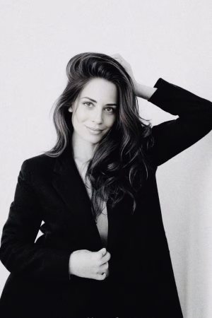 Holly Shirley - Gallery Image 18