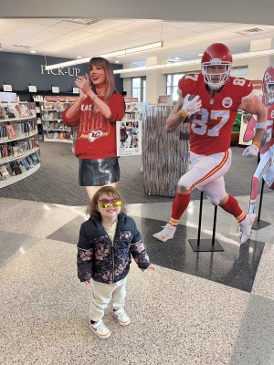 Reggie Carroll - Gallery Image 3