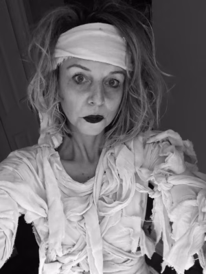 Mary Albright - Gallery Image 15