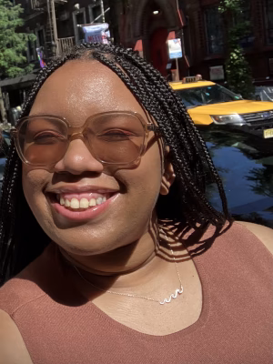 Londyn Miller - Gallery Image 3