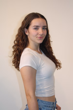 Kae Flannery - Gallery Image 3