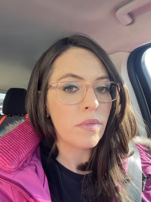 Juliette Barker - Gallery Image 2