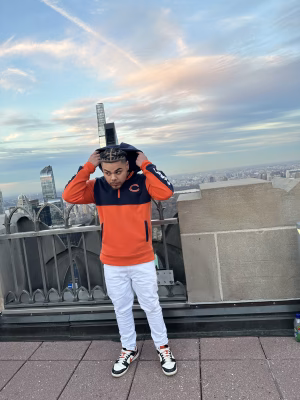 Gustavo Valencia - Gallery Image 6