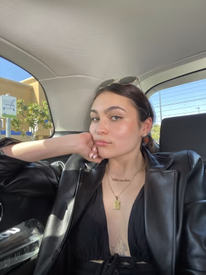 Julia Umana - Gallery Image 6