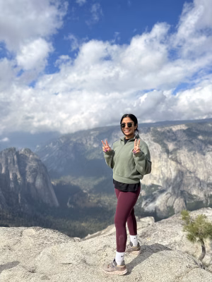 Nivedhitha Prabakaran - Gallery Image 7