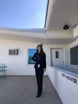 Abigail Dusciuc - Gallery Image 2