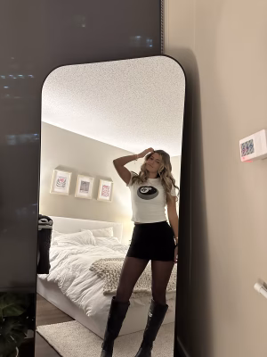 Ana Suchy - Project Casting Gallery Image 4 Ana Suchy - Gallery Image 4