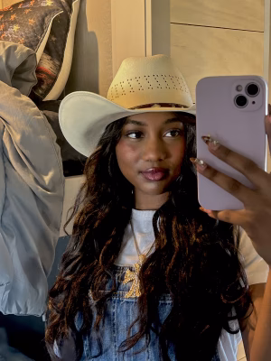 Jaimyah  Laster - Gallery Image 3