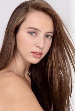 Isabella Prodromidis - Gallery Image 5