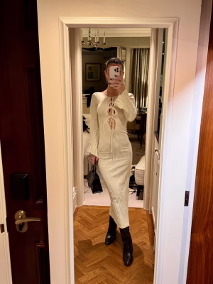 Amanda Hayes - Project Casting Gallery Image 5 Amanda Hayes - Gallery Image 5