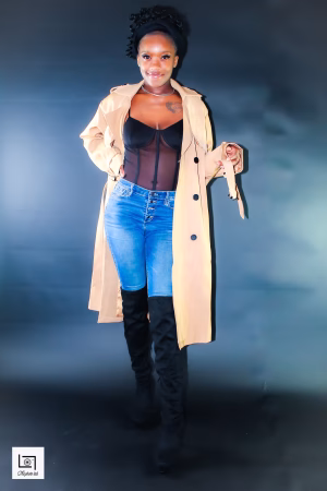 Lorayna Clark - Project Casting Gallery Image 6 Lorayna Clark - Gallery Image 6