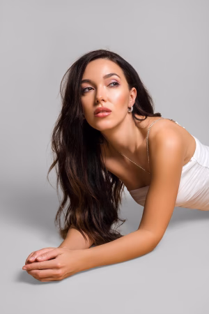 Alina Zhus - Gallery Image 2