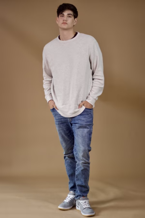 Tyler Moon - Gallery Image 8