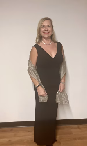 Robyn Cerny - Project Casting Gallery Image 6 Robyn Cerny - Gallery Image 6