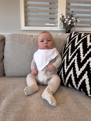 Victor Flores - Gallery Image 6