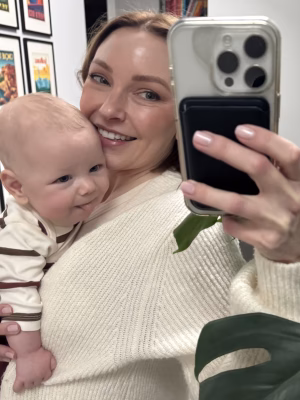 Victor Flores - Gallery Image 1