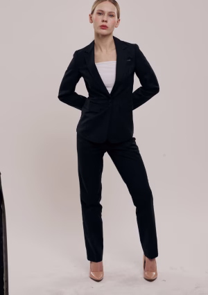 Jorja Kobliska - Gallery Image 1