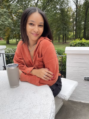 Grace Davis - Gallery Image 2