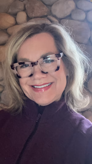 Robyn Cerny - Project Casting Gallery Image 5 Robyn Cerny - Gallery Image 5