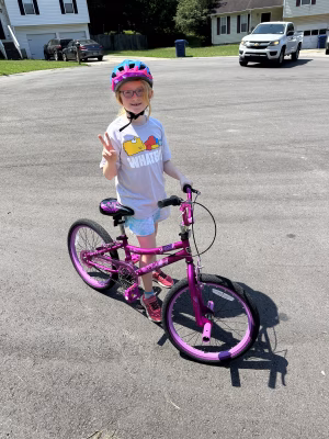 Juliet Akins - Gallery Image 12