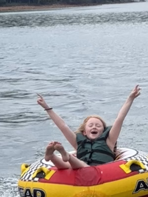 Juliet Akins - Gallery Image 8