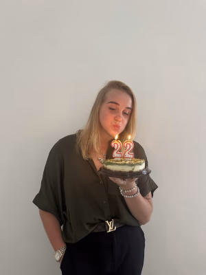 Alisa Lapyhina - Gallery Image 6