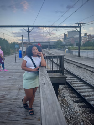 Alexis Florence - Gallery Image 1