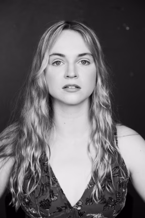 Erin Thomas - Project Casting Gallery Image 5 Erin Thomas - Gallery Image 5