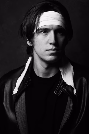 Evan Halikias - Gallery Image 15