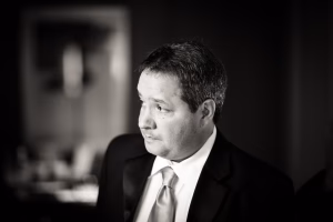 Robert Teinowitz - Gallery Image 1