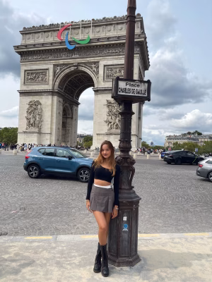 Alexandra Hruba - Gallery Image 2