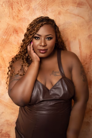 Danielle  Hall - Gallery Image 1