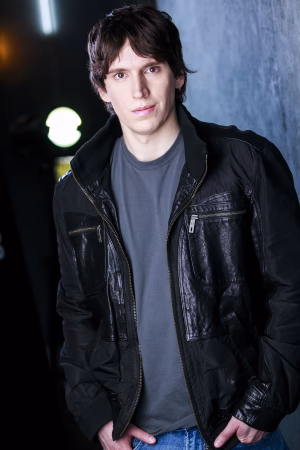 Evan Halikias - Gallery Image 1