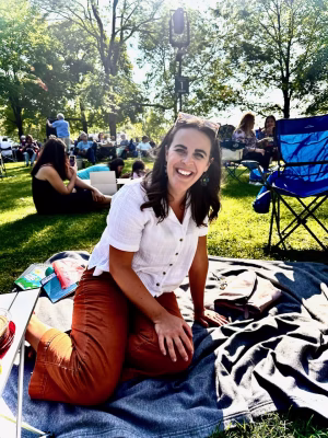 Leslie THOMAS - Gallery Image 1