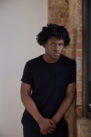 Malakye Davis - Gallery Image 3