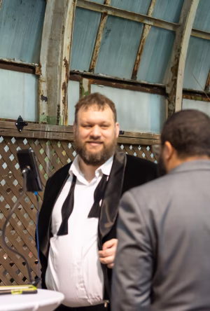 Daniel McLaury - Gallery Image 2