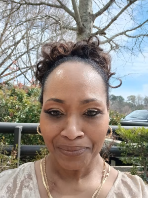 Traci Thomas - Gallery Image 5