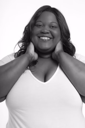 Fritzi Law - Gallery Image 8