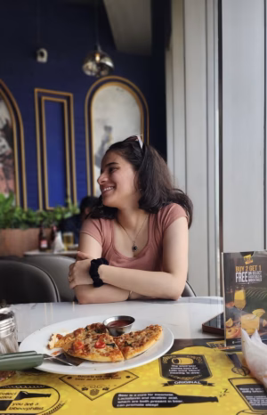 Asmi Toor - Gallery Image 4