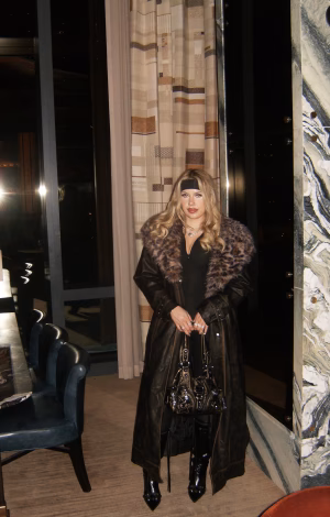 Jolie Milbratz - Gallery Image 1