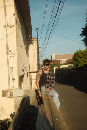 Frankie Carrera - Gallery Image 3